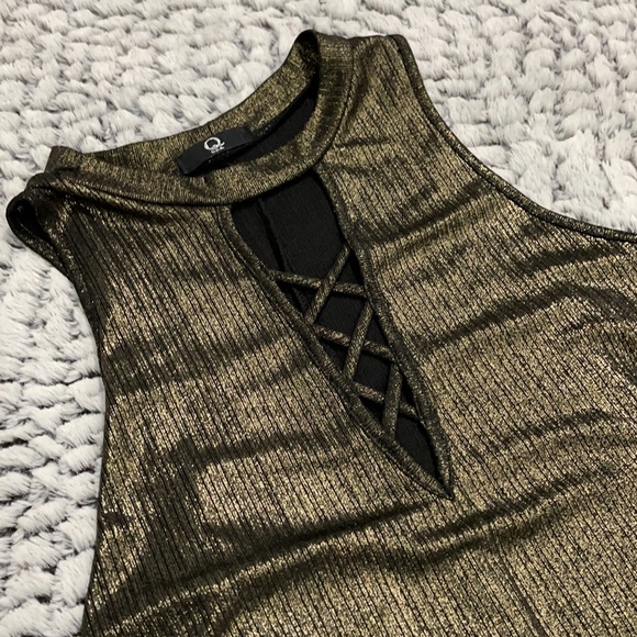 Q Usa. Metallic Swing Dress. M - Picture 2 of 7